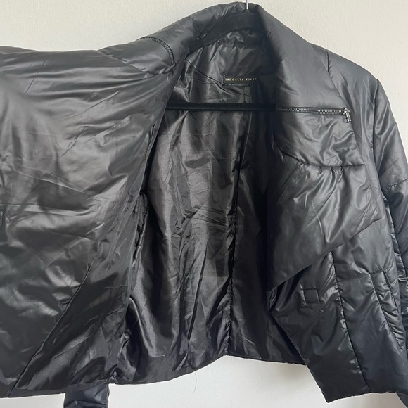 Brooklyn Karma Lightweight Black Puffer Jacket - Picture 8 of 14